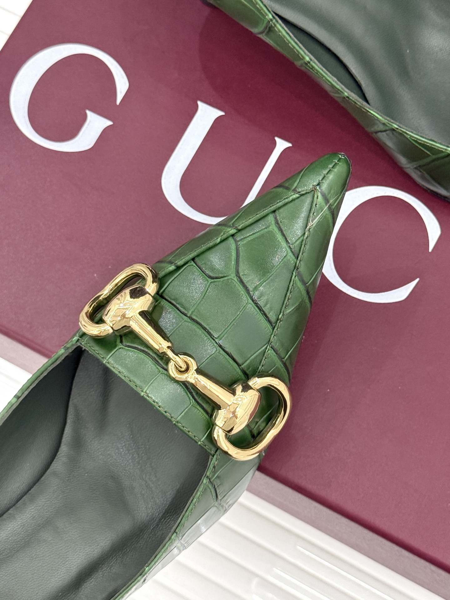 鳄鱼纹➕10 Gucci/古驰26WF新品马衔扣 Boulevard系列尖头高跟鞋 典藏马衔扣蕴藉经典 Boulevar