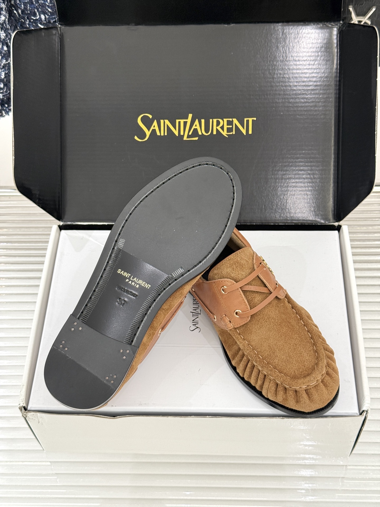 男码+40(配原版飞机盒) Saint Lauren*YSL圣罗兰26WF新品 YSL小logo乐福鞋 标志性的小log 男码+40(配原版飞机盒) Saint Lauren*YSL圣罗兰26WF新品 YSL小logo乐福鞋 标志性的小log