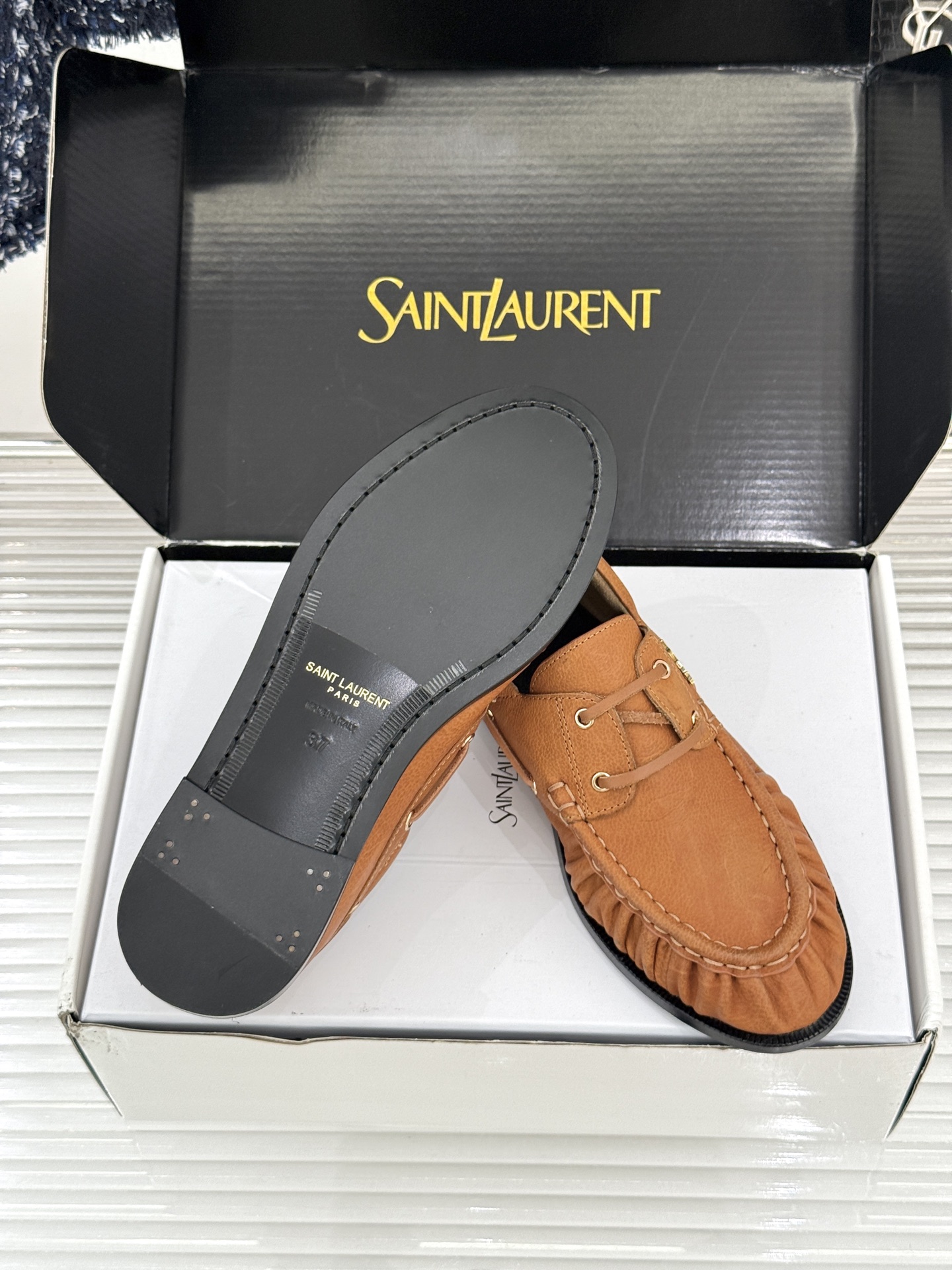 男码+40(配原版飞机盒) Saint Lauren*YSL圣罗兰26WF新品 YSL小logo乐福鞋 标志性的小log 男码+40(配原版飞机盒) Saint Lauren*YSL圣罗兰26WF新品 YSL小logo乐福鞋 标志性的小log
