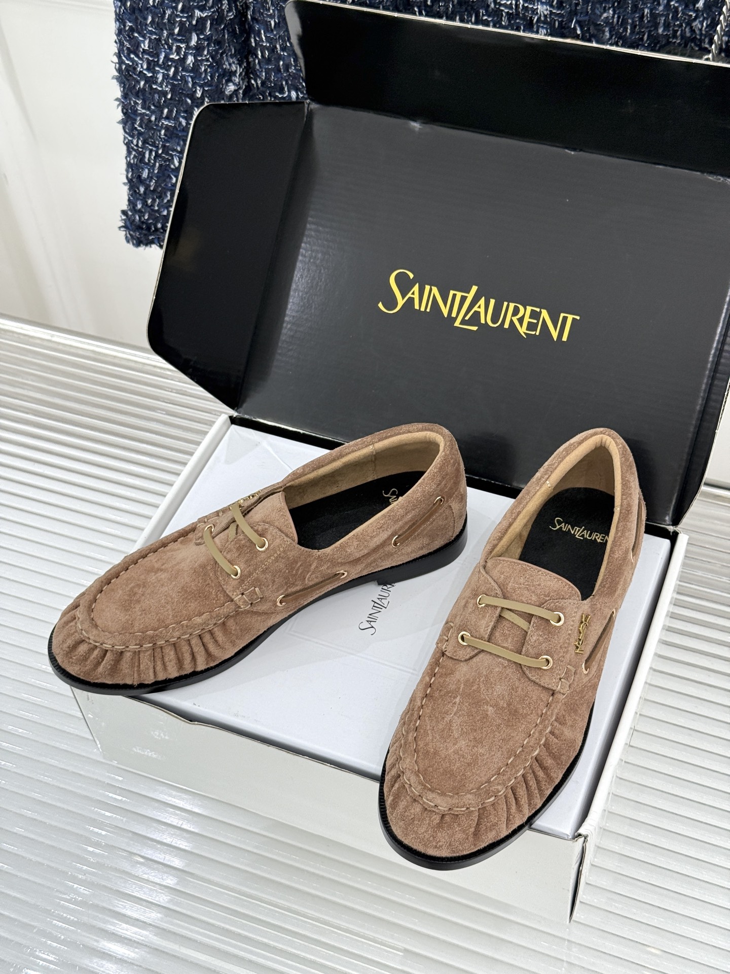 男码+40(配原版飞机盒) Saint Lauren*YSL圣罗兰26WF新品 YSL小logo乐福鞋 标志性的小log 男码+40(配原版飞机盒) Saint Lauren*YSL圣罗兰26WF新品 YSL小logo乐福鞋 标志性的小log