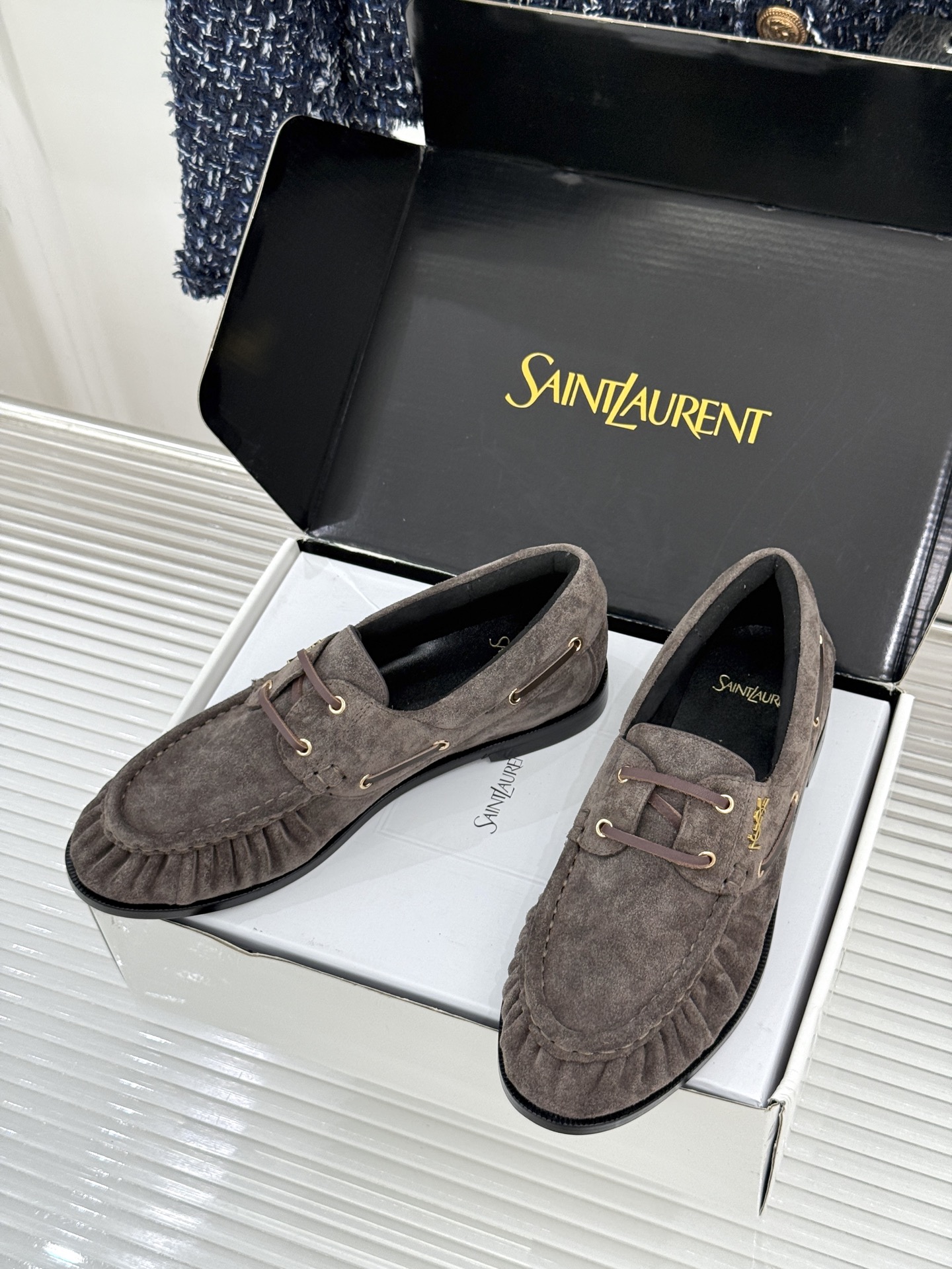 男码+40(配原版飞机盒) Saint Lauren*YSL圣罗兰26WF新品 YSL小logo乐福鞋 标志性的小log 男码+40(配原版飞机盒) Saint Lauren*YSL圣罗兰26WF新品 YSL小logo乐福鞋 标志性的小log