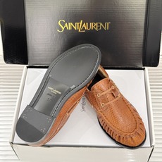 男码+40(配原版飞机盒) Saint Lauren*YSL圣罗兰26WF新品 YSL小logo乐福鞋 标志性的小log 男码+40(配原版飞机盒) Saint Lauren*YSL圣罗兰26WF新品 YSL小logo乐福鞋 标志性的小log