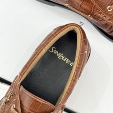 男码+40(配原版飞机盒) Saint Lauren*YSL圣罗兰26WF新品 YSL小logo乐福鞋 标志性的小log 男码+40(配原版飞机盒) Saint Lauren*YSL圣罗兰26WF新品 YSL小logo乐福鞋 标志性的小log