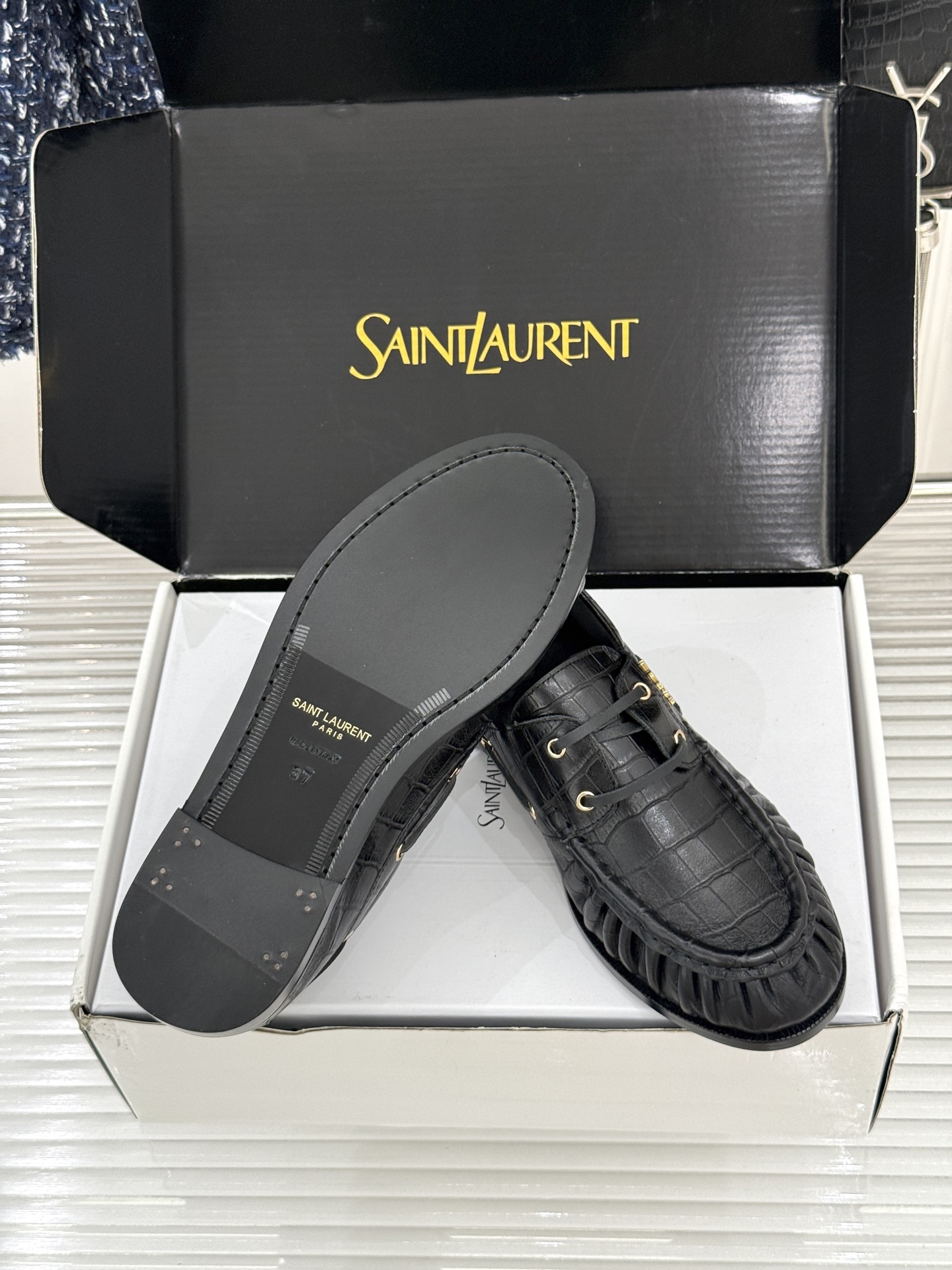 男码+40(配原版飞机盒) Saint Lauren*YSL圣罗兰26WF新品 YSL小logo乐福鞋 标志性的小log 男码+40(配原版飞机盒) Saint Lauren*YSL圣罗兰26WF新品 YSL小logo乐福鞋 标志性的小log