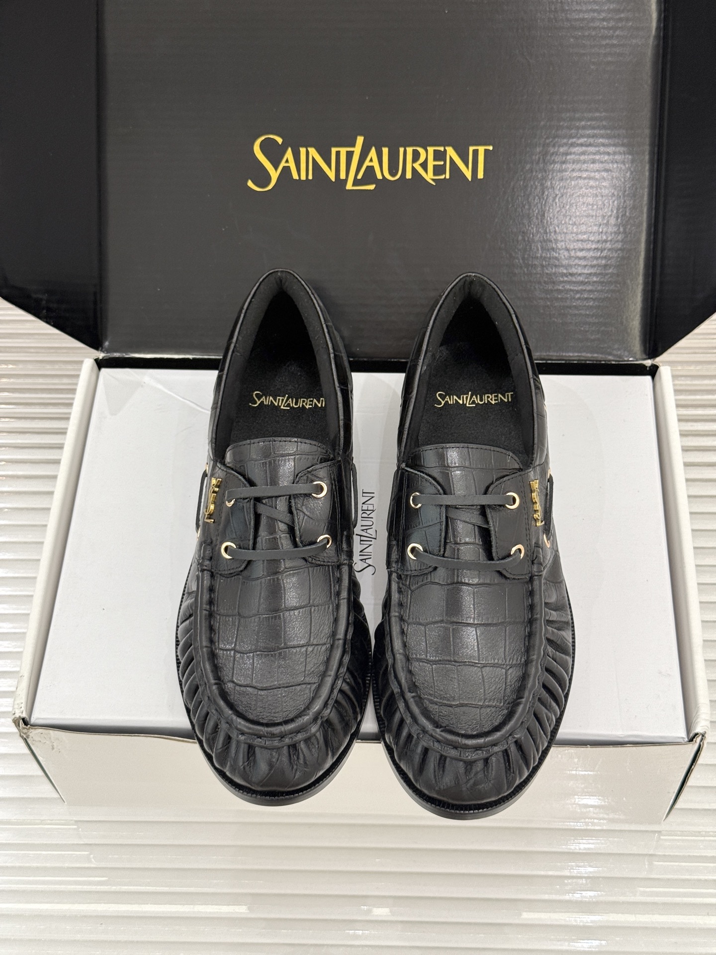 男码+40(配原版飞机盒) Saint Lauren*YSL圣罗兰26WF新品 YSL小logo乐福鞋 标志性的小log 男码+40(配原版飞机盒) Saint Lauren*YSL圣罗兰26WF新品 YSL小logo乐福鞋 标志性的小log