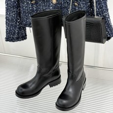 Prada/普拉达26WF新品 字母粗跟骑士靴短靴 经典品牌字母标超吸睛 亮面牛皮质感细腻高级 粗跟厚底稳当又好走 酷飒 Prada/普拉达26WF新品 字母粗跟骑士靴短靴 经典品牌字母标超吸睛 亮面牛皮质感细腻高级 粗跟厚底稳当又好走 酷飒
