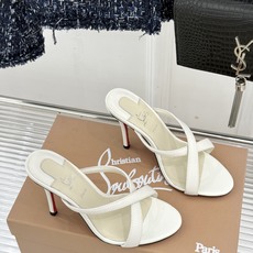 ChristinLouboutin/CL26WF新品 交叉带高跟红底鞋高跟拖鞋 标志性红底辨识度直接拉满 交叉细带勾勒足 ChristinLouboutin/CL26WF新品 交叉带高跟红底鞋高跟拖鞋 标志性红底辨识度直接拉满 交叉细带勾勒足