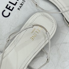 Celine/赛琳26WF新品凯旋门 度假风细带平底凉鞋 凯旋门金扣精致辨识度高 细带勾勒纤细足踝线条 平底稳当走路毫不 Celine/赛琳26WF新品凯旋门 度假风细带平底凉鞋 凯旋门金扣精致辨识度高 细带勾勒纤细足踝线条 平底稳当走路毫不