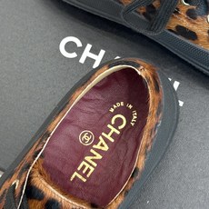 CHANE*|小香26B新品双C 豹纹松糕厚底休闲鞋运动鞋 CHANEL26B秋冬休闲新作 麂皮质感细腻高级 双C标识点 CHANE*|小香26B新品双C 豹纹松糕厚底休闲鞋运动鞋 CHANEL26B秋冬休闲新作 麂皮质感细腻高级 双C标识点