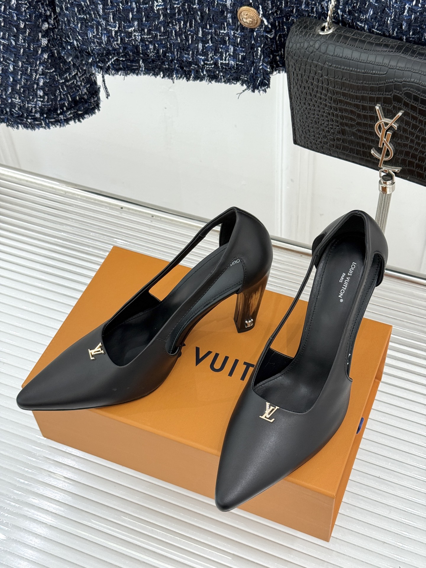 Louis Vuitton Sandals