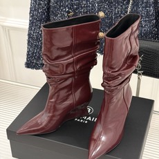 Balmain|巴尔曼26WF新品 褶皱坡跟堆堆长靴 护腿堆褶随性垂落 尖头剪裁利落显腿修长 小牛皮肌理细腻高级 坡跟稳 Balmain|巴尔曼26WF新品 褶皱坡跟堆堆长靴 护腿堆褶随性垂落 尖头剪裁利落显腿修长 小牛皮肌理细腻高级 坡跟稳