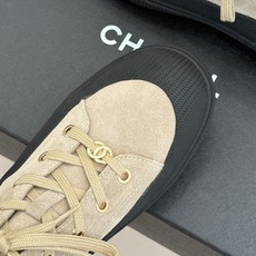 CHANE*|小香26B新品双C 松糕厚底高帮休闲鞋运动鞋 双C标识点缀鞋带 麂皮质感细腻高级 松糕厚底隐形拉长比例 上 CHANE*|小香26B新品双C 松糕厚底高帮休闲鞋运动鞋 双C标识点缀鞋带 麂皮质感细腻高级 松糕厚底隐形拉长比例 上