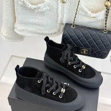 CHANE*|小香26B新品双C 松糕厚底高帮休闲鞋运动鞋 双C标识点缀鞋带 麂皮质感细腻高级 松糕厚底隐形拉长比例 上 CHANE*|小香26B新品双C 松糕厚底高帮休闲鞋运动鞋 双C标识点缀鞋带 麂皮质感细腻高级 松糕厚底隐形拉长比例 上