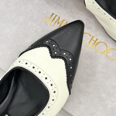 Jimmy Choo/吉米周26WF新品 雕花尖头猫跟凉鞋 雕花肌理揉进浪漫质感 尖头秒拉腿部线条 猫跟轻盈又好走 小羊 Jimmy Choo/吉米周26WF新品 雕花尖头猫跟凉鞋 雕花肌理揉进浪漫质感 尖头秒拉腿部线条 猫跟轻盈又好走 小羊
