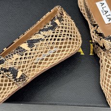 原版盒+10 ALAÏA /阿莱雅 26WF新品 镂空网面平底玛丽珍鞋 网面镂空平底玛丽珍鞋 精致网格通透又轻盈 绒面锁 原版盒+10 ALAÏA /阿莱雅 26WF新品 镂空网面平底玛丽珍鞋 网面镂空平底玛丽珍鞋 精致网格通透又轻盈 绒面锁