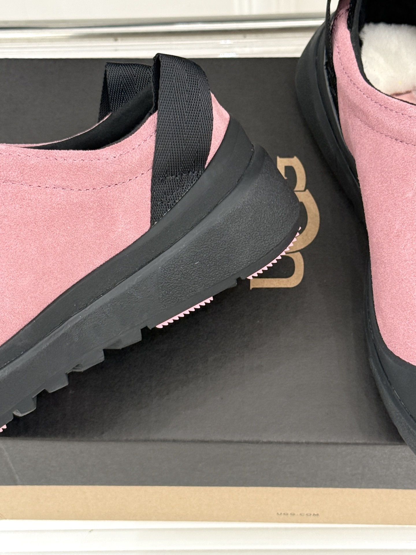 （男码＋10） UGG 26WF秋冬新品时尚彩壳 一脚蹬2.0塔斯曼羊毛休闲鞋 彩壳2.0质感升级 塔斯曼羊毛亲肤暖 一