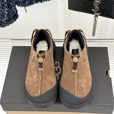 (男码+10) UGG 26WF秋冬新品时尚彩壳 一脚蹬2.0塔斯曼羊毛休闲鞋 彩壳2.0质感升级 塔斯曼羊毛亲肤暖 一 (男码+10) UGG 26WF秋冬新品时尚彩壳 一脚蹬2.0塔斯曼羊毛休闲鞋 彩壳2.0质感升级 塔斯曼羊毛亲肤暖 一