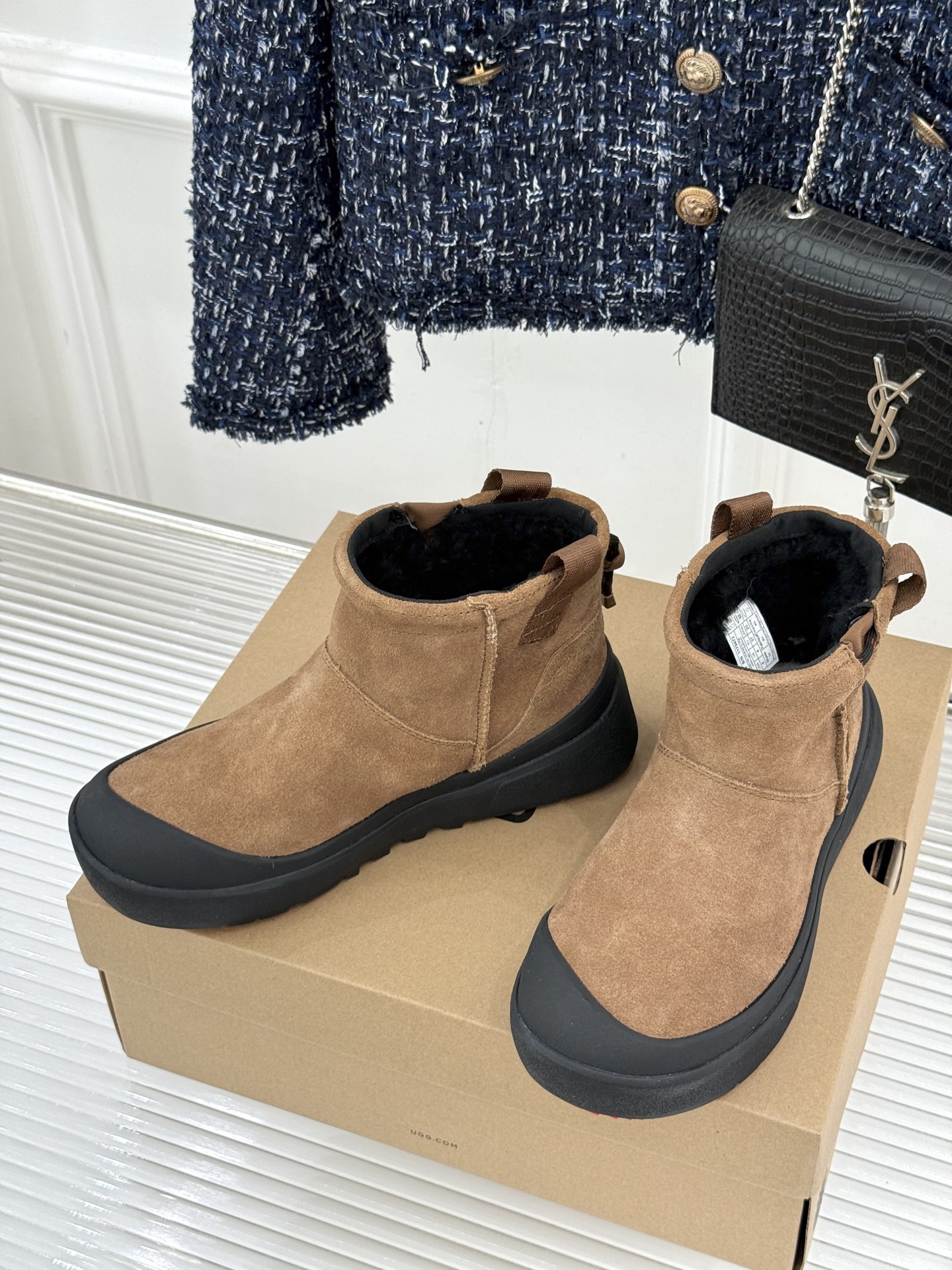 男码＋10 UGG 26WF秋冬新品一脚蹬 情侣款迷你潮流雪地靴 一脚蹬穿脱超省心 情侣同款上脚太合拍 迷你靴型显腿长 