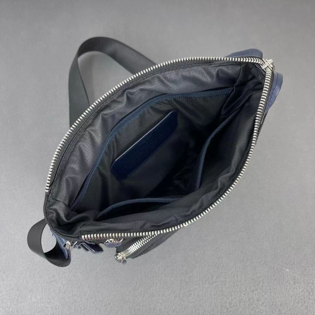 여행가방 134411 가방 Bag 썸네일 이미지