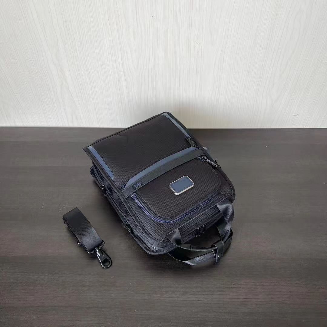 여행가방 134410 가방 Bag 썸네일 이미지