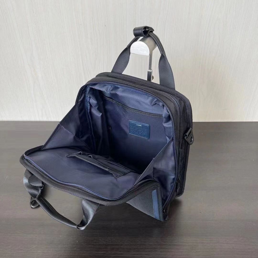 여행가방 134410 가방 Bag 썸네일 이미지