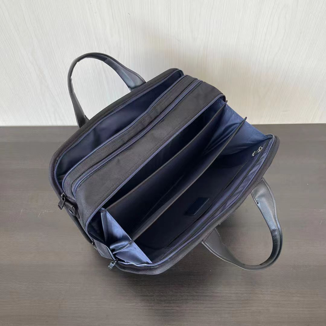 여행가방 134409 가방 Bag 썸네일 이미지