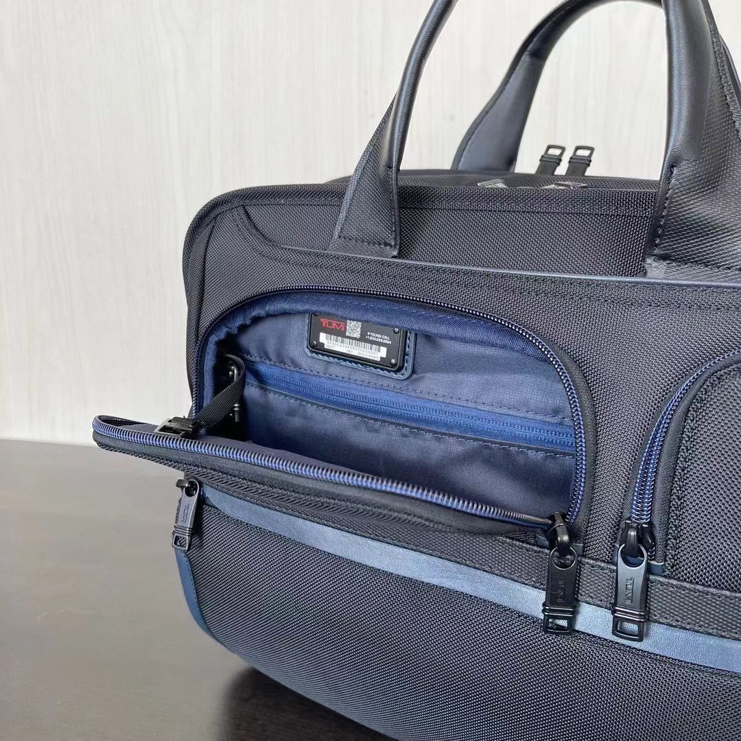 여행가방 134409 가방 Bag 썸네일 이미지