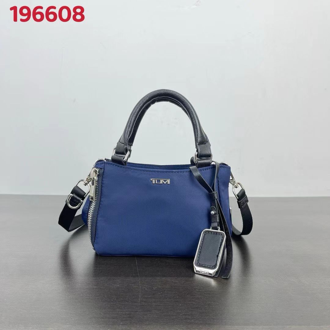 여행가방 134406 가방 Bag 썸네일 이미지