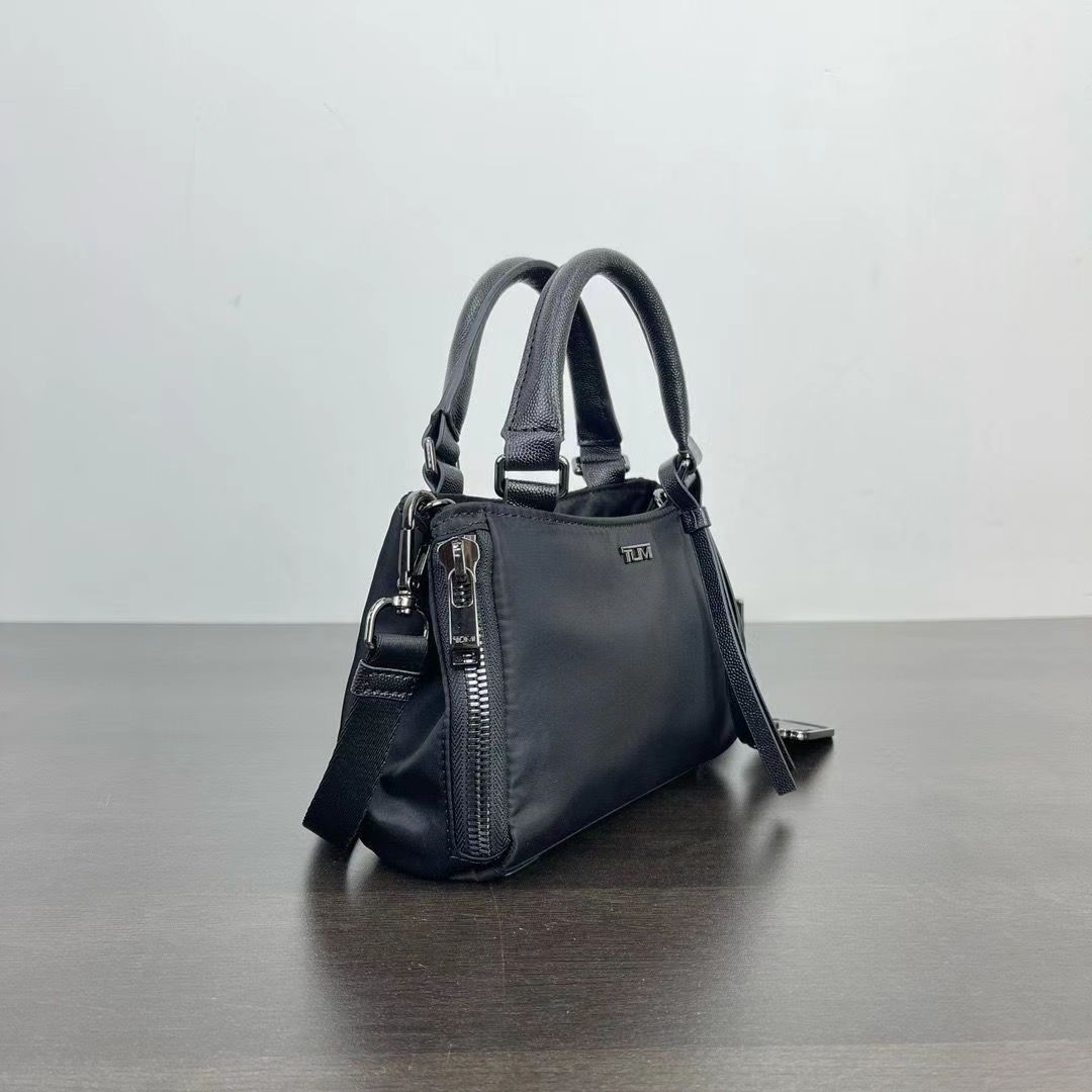 여행가방 134406 가방 Bag 썸네일 이미지