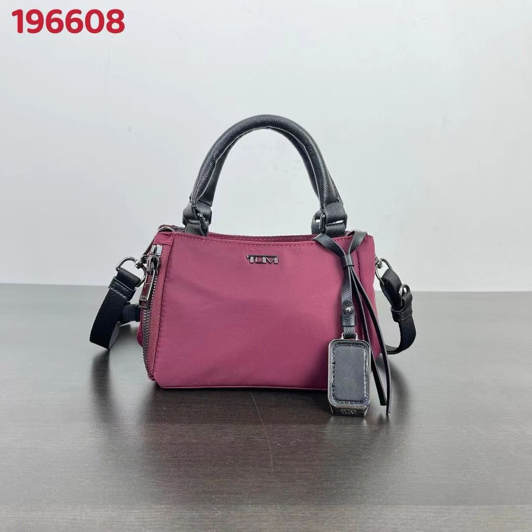 여행가방 134406 가방 Bag 썸네일 이미지
