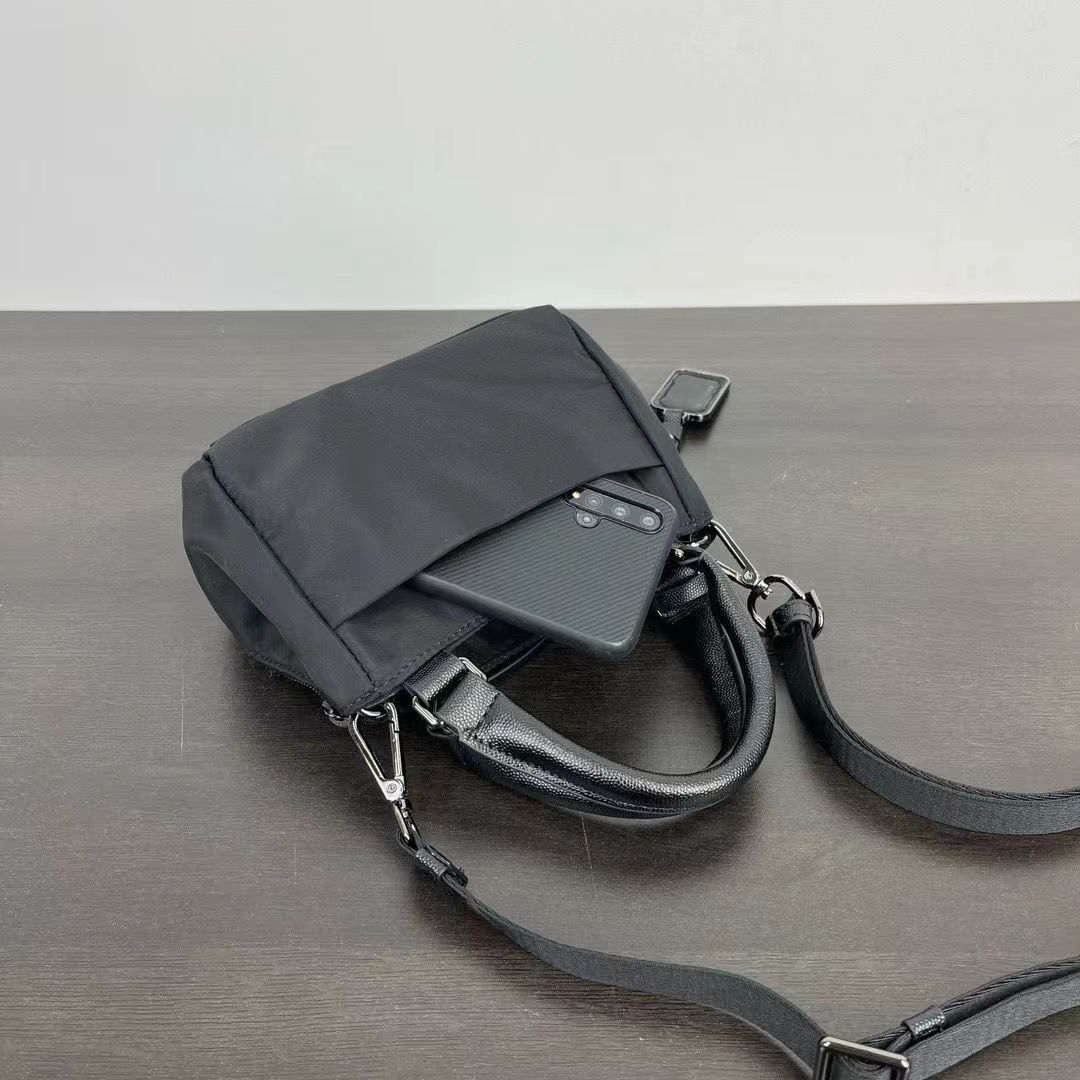 여행가방 134406 가방 Bag 썸네일 이미지