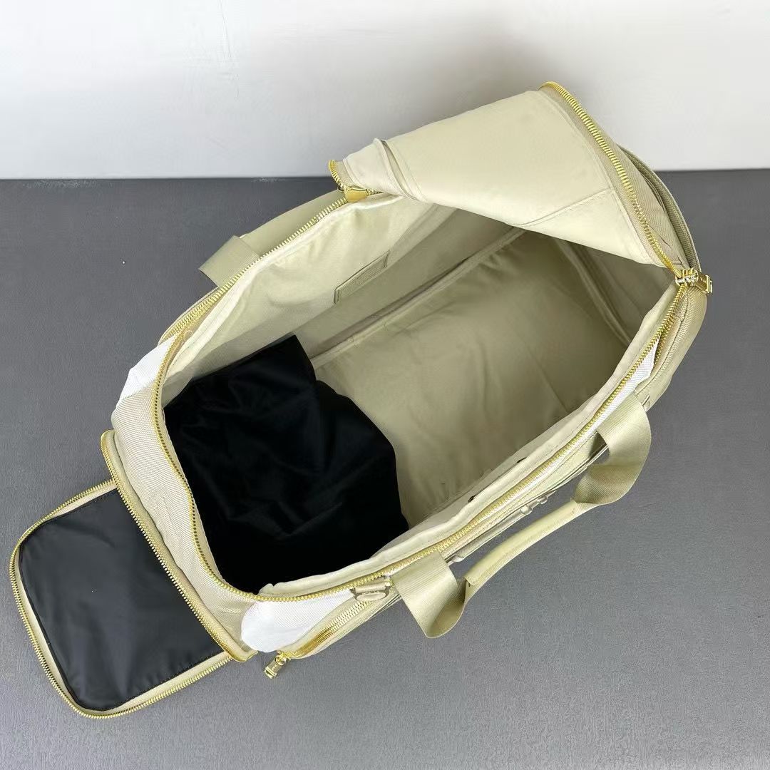 여행가방 134397 가방 Bag 썸네일 이미지