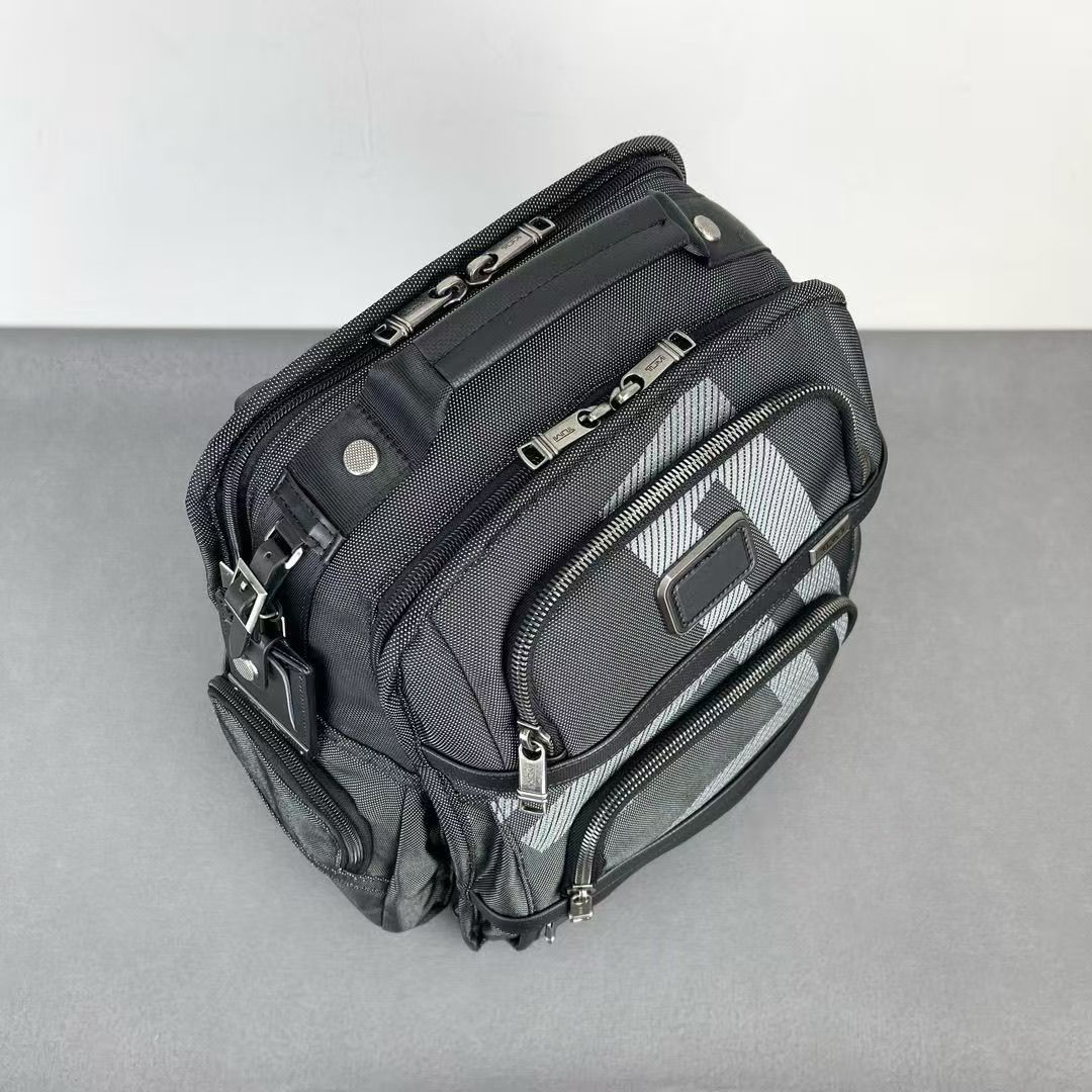 여행가방 134389 가방 Bag 썸네일 이미지