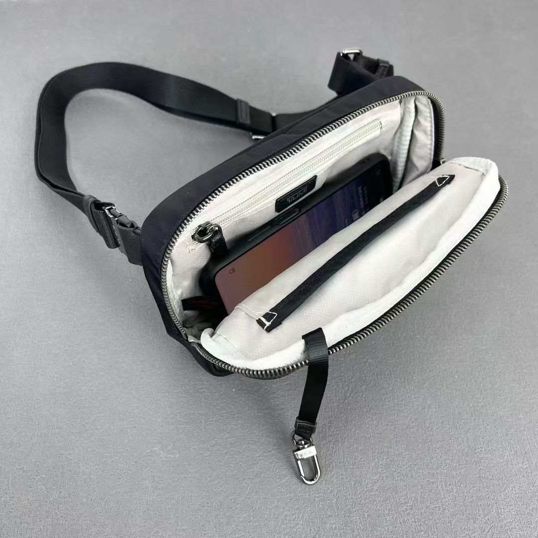 여행가방 134388 가방 Bag 썸네일 이미지