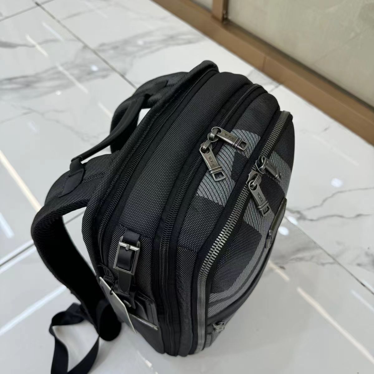 여행가방 134381 가방 Bag 썸네일 이미지