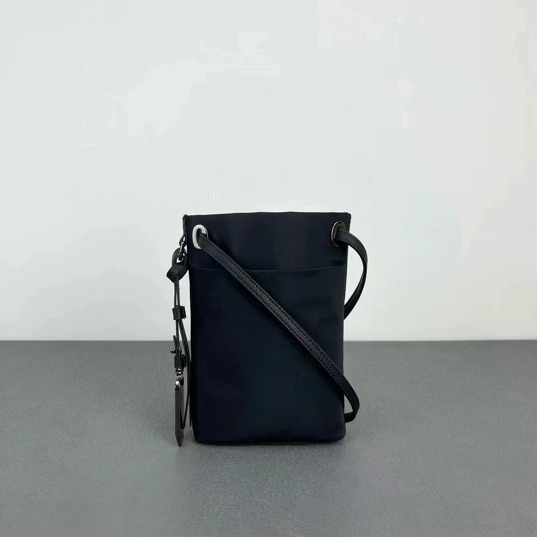 여행가방 134380 가방 Bag 썸네일 이미지
