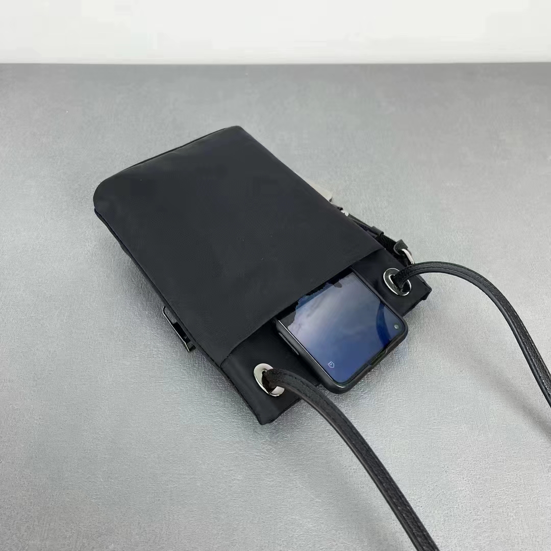 여행가방 134380 가방 Bag 썸네일 이미지