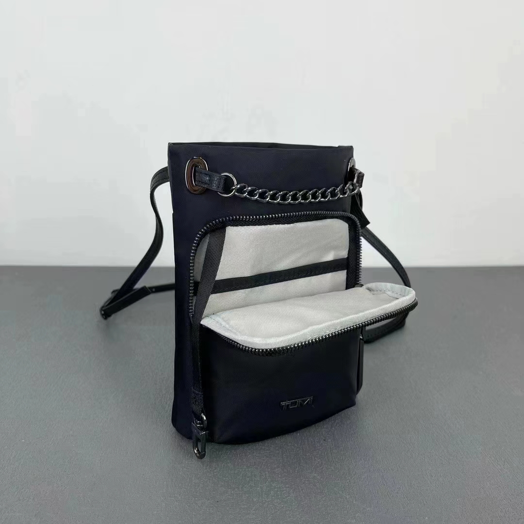 여행가방 134380 가방 Bag 썸네일 이미지