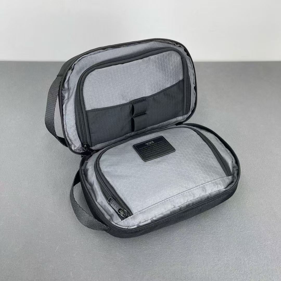 여행가방 134374 가방 Bag 썸네일 이미지