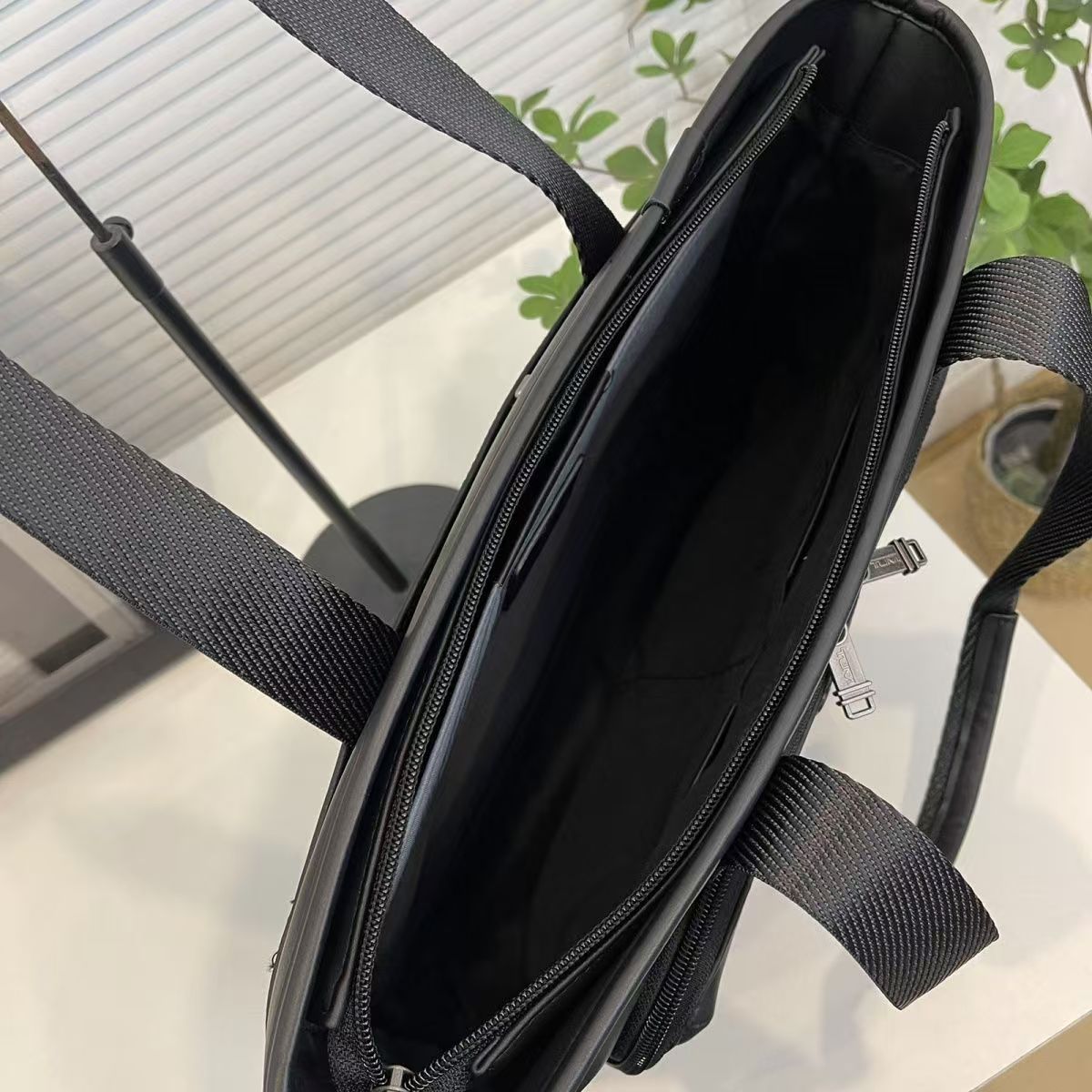 여행가방 134372 가방 Bag 썸네일 이미지