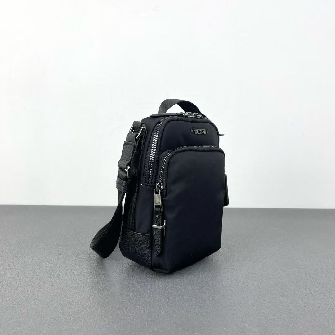 여행가방 134360 가방 Bag 썸네일 이미지