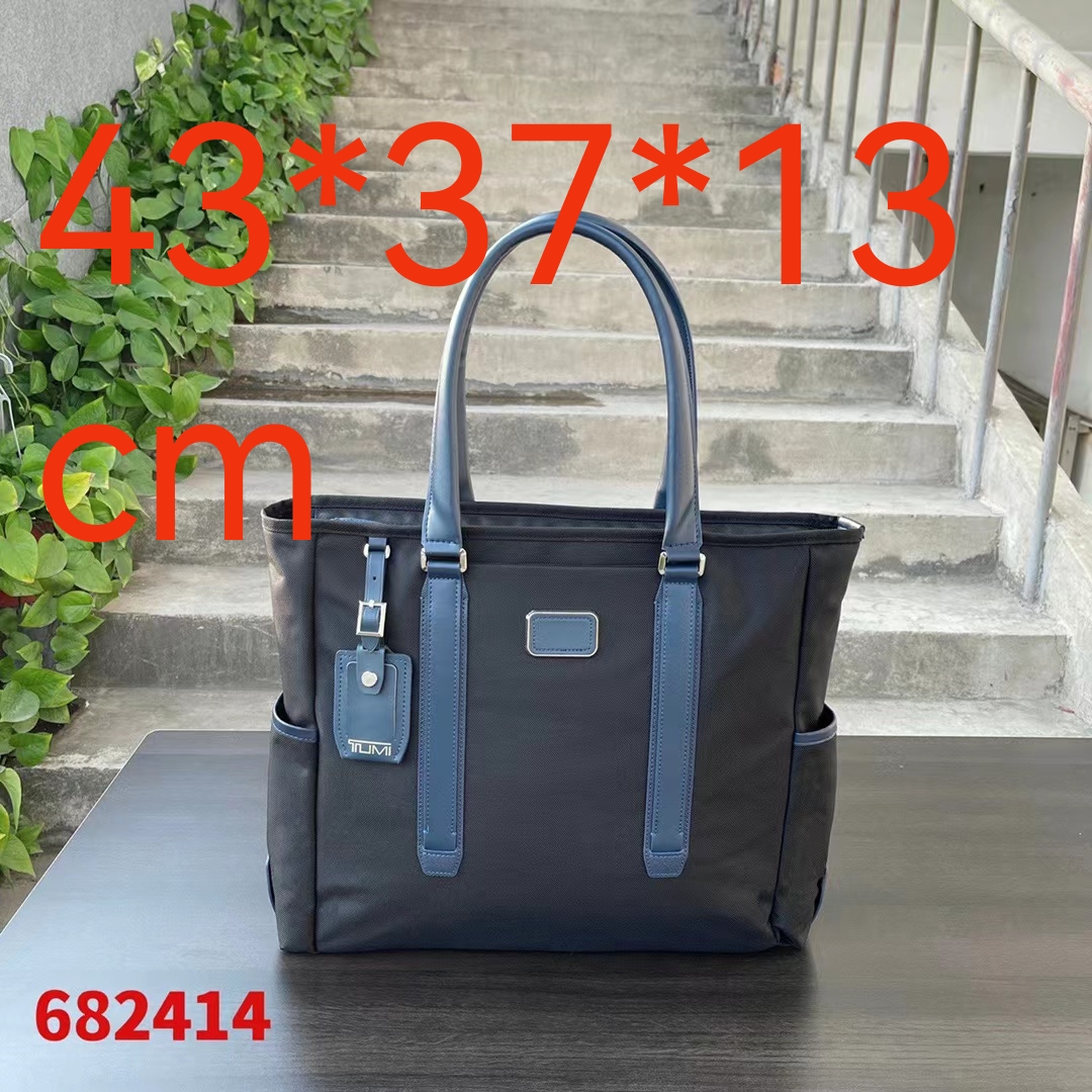 여행가방 134359 가방 Bag 썸네일 이미지