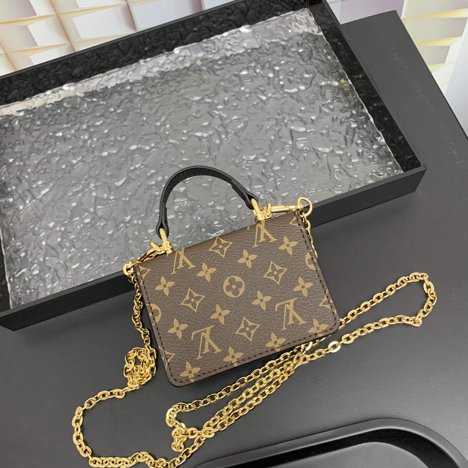 Louis Vuitton Party Palm Springs Mini Shoulder Bag - Comprehensive 2