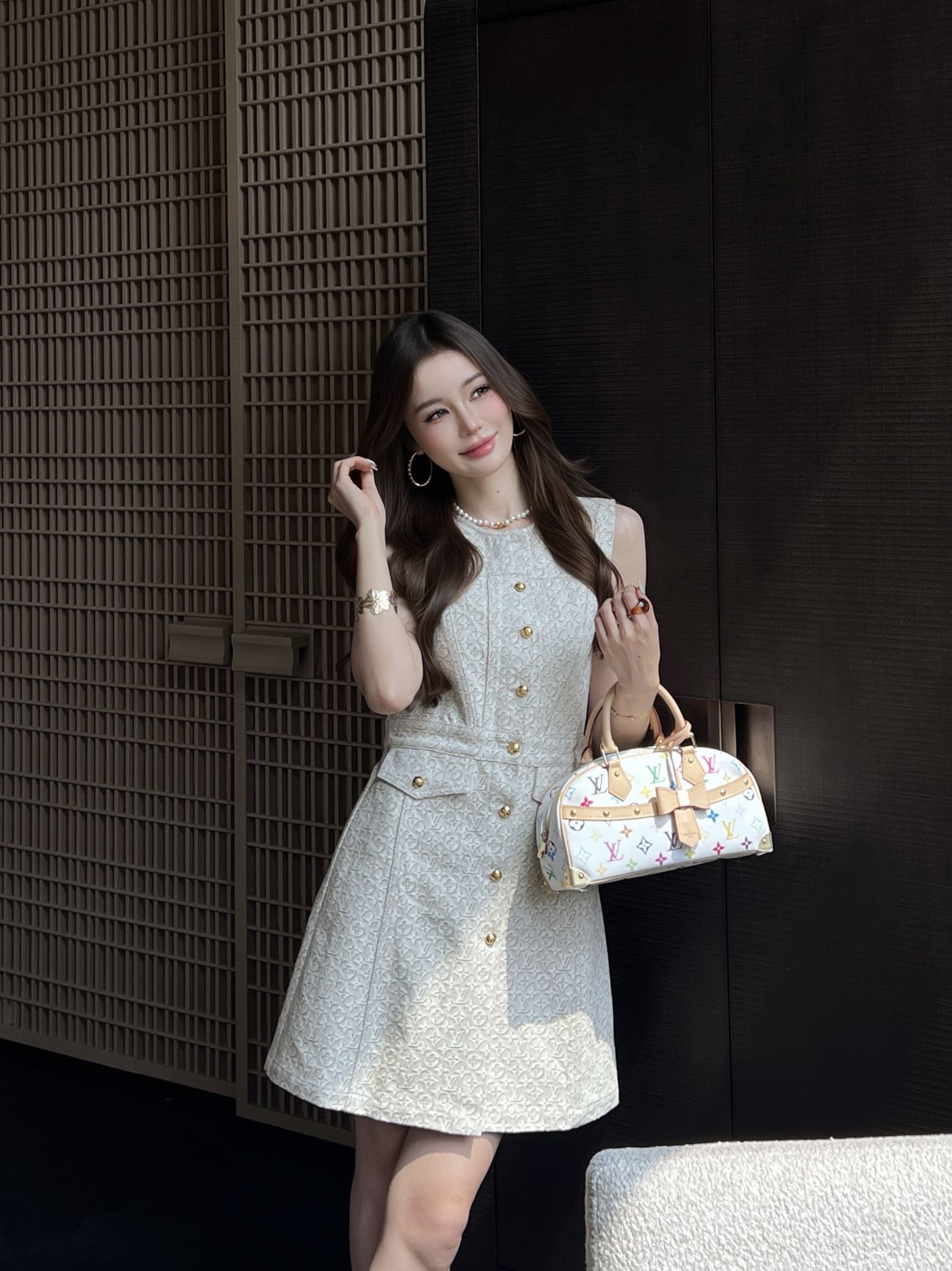 NO:796827,Model upper body picture,,19860909模特上身图,,,Women's clothing