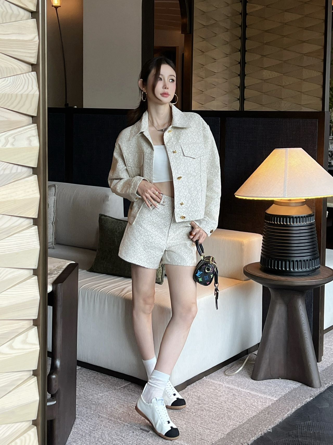 NO:796835,Model upper body picture,,19860909模特上身图,,,Women's clothing