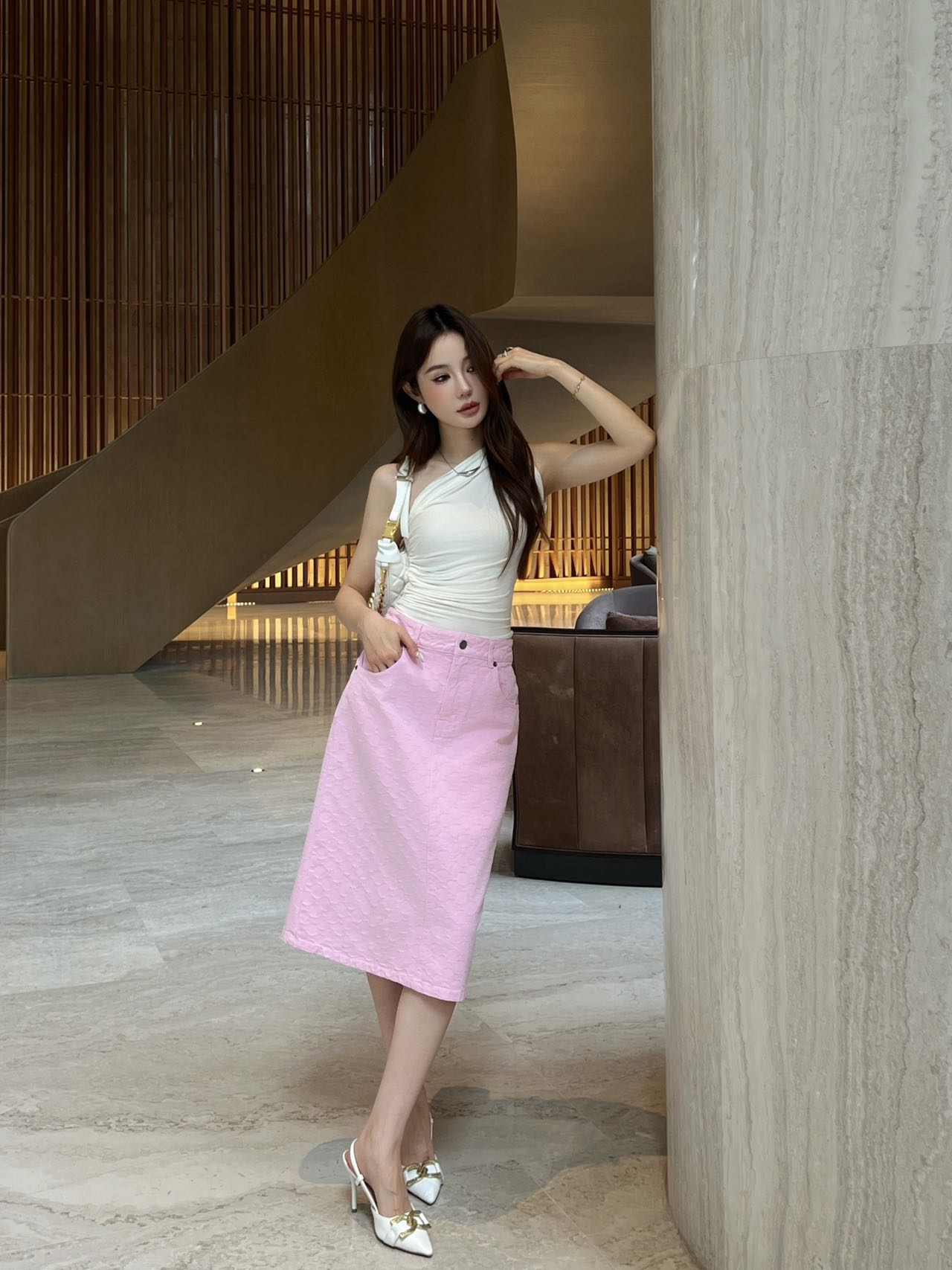 NO:797435,Model upper body picture,,19860909模特上身图,,,Women's clothing