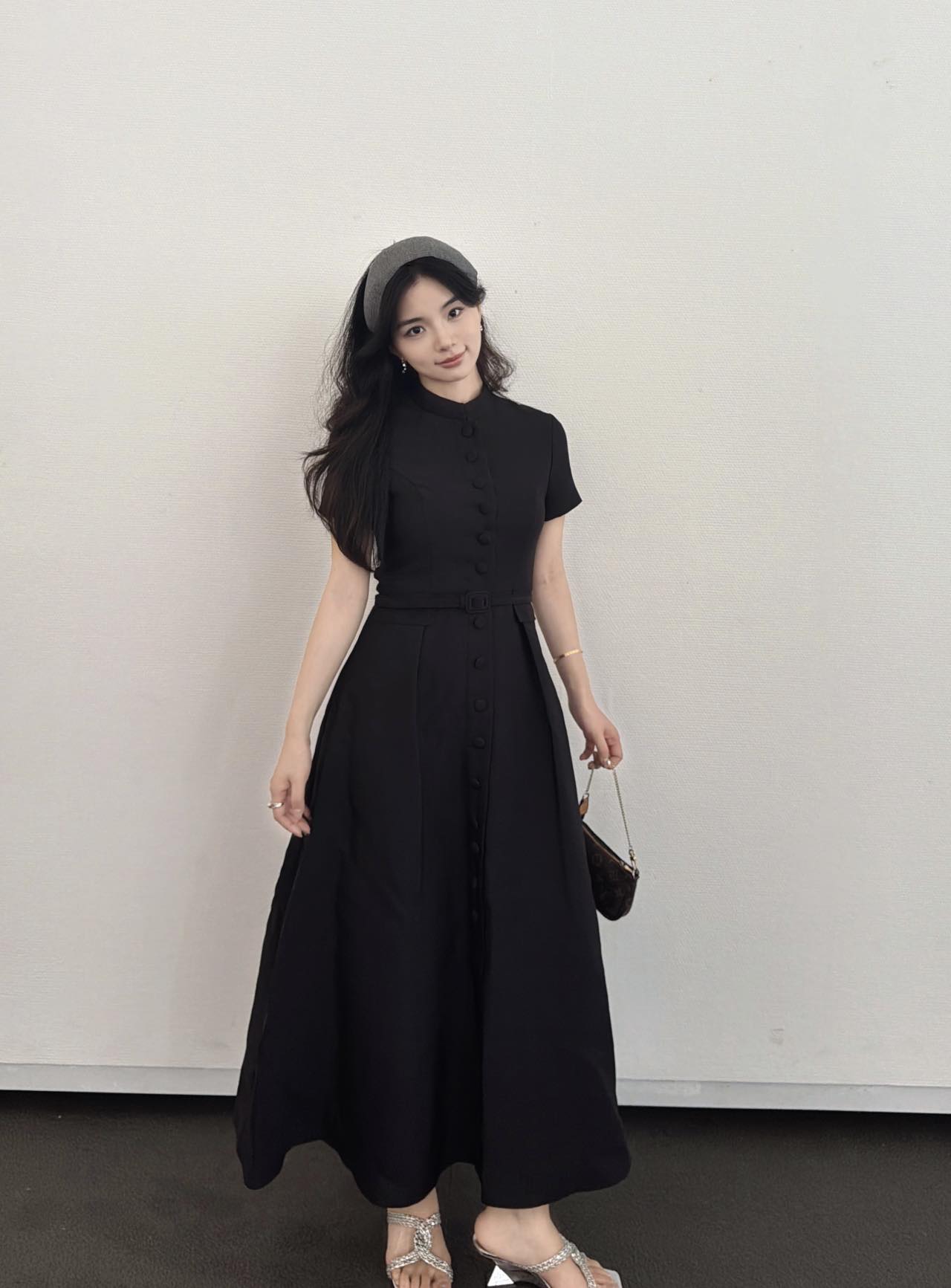 NO:803617,Model upper body picture,,19860909模特上身图,,,Women's clothing