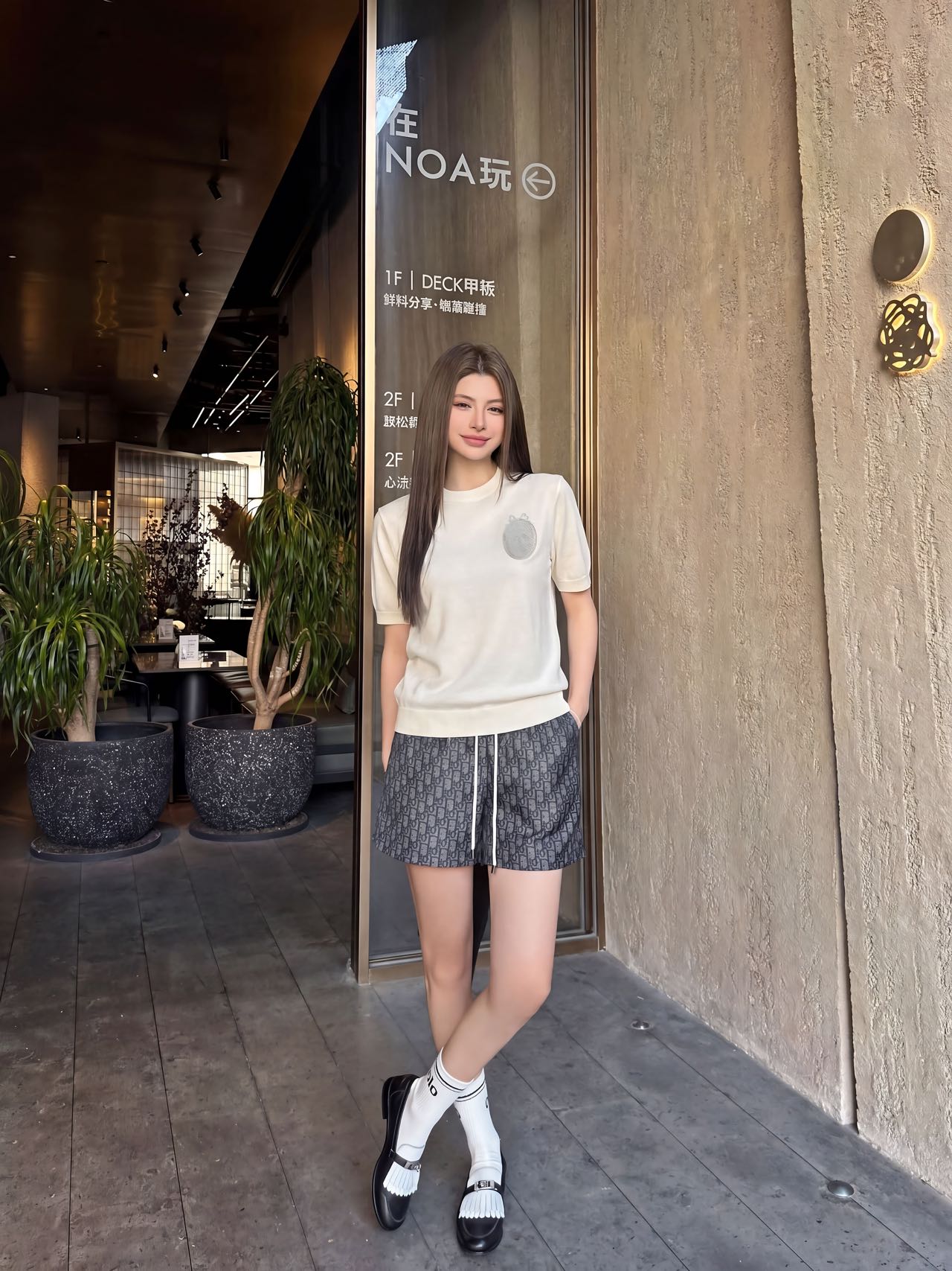 NO:822938,Model upper body picture,,19860909模特上身图,,,Women's clothing