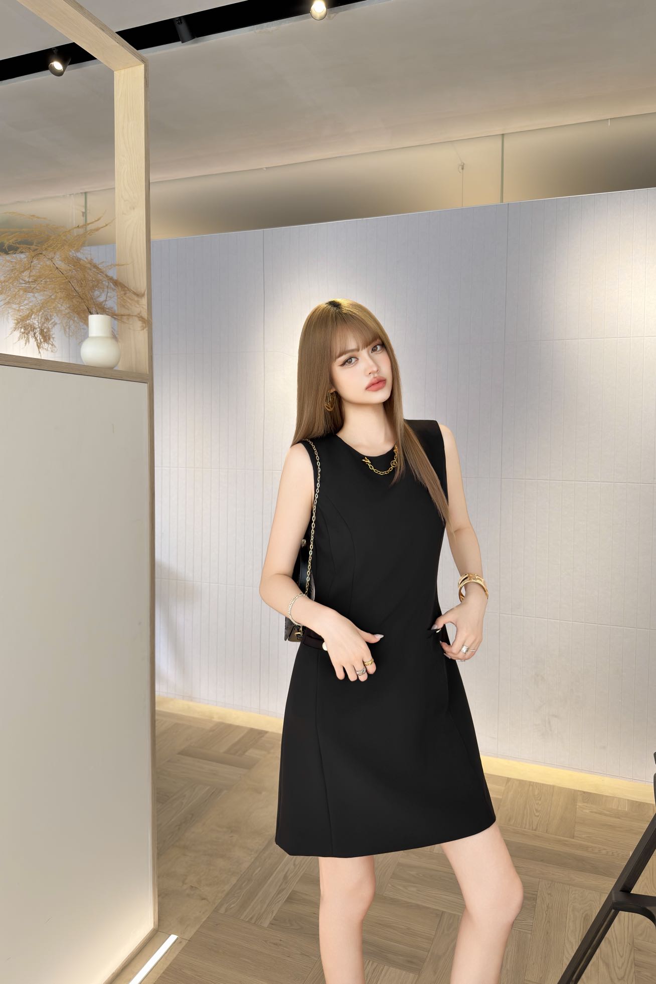 NO:839627,Model upper body picture,,19860909模特上身图,,,Women's clothing