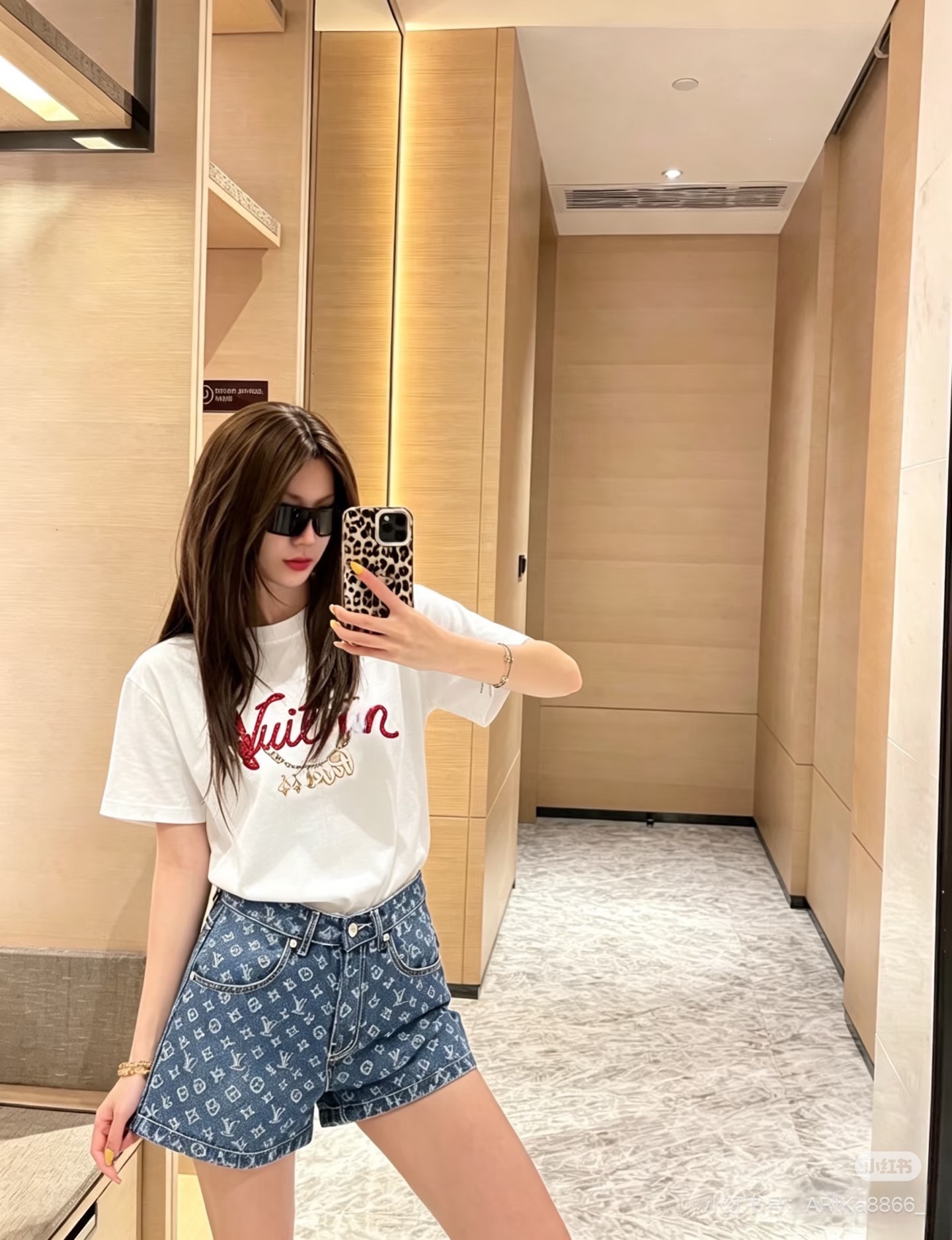 NO:839057,Model upper body picture,,19860909模特上身图,,,Women's clothing